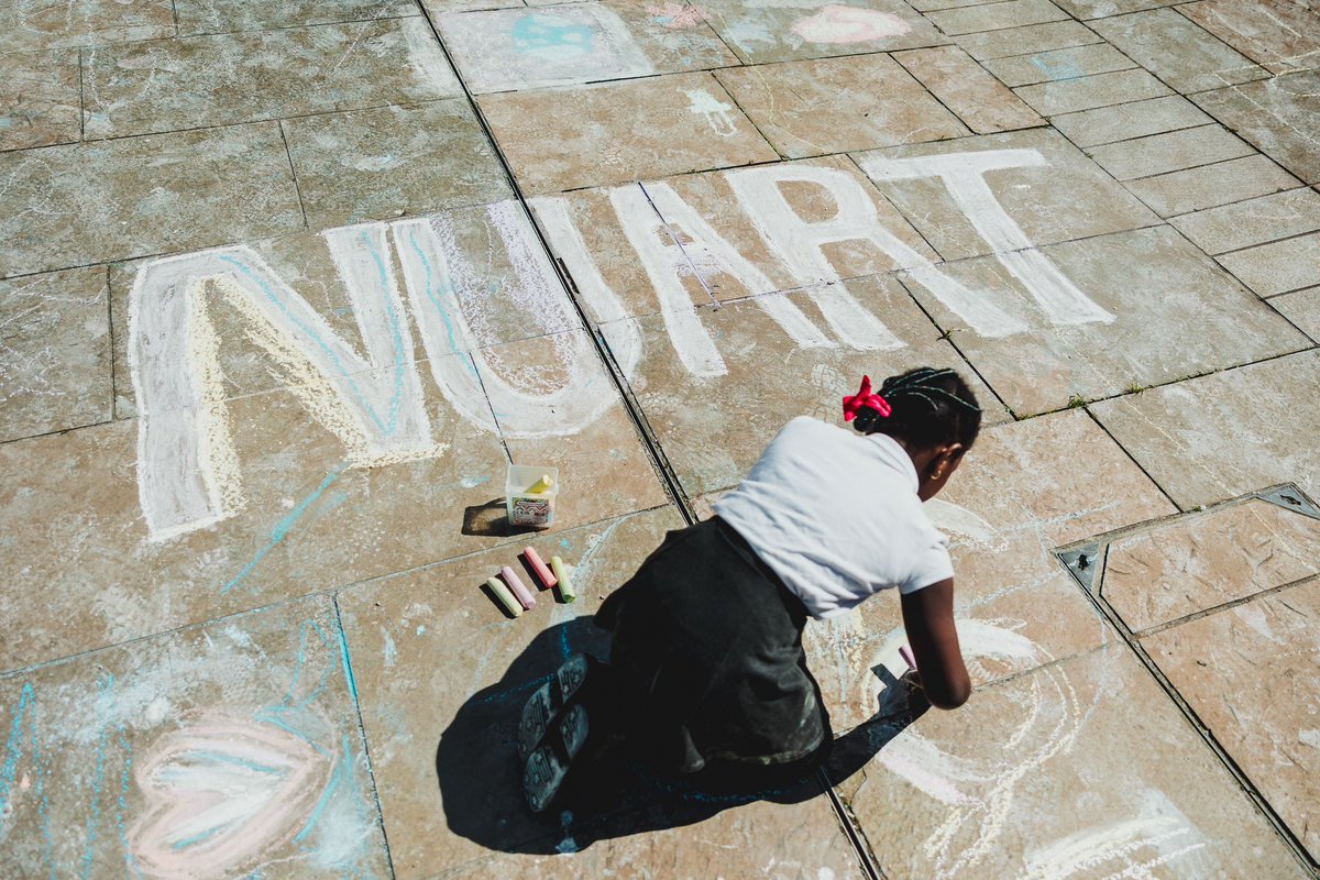 PlaceManagement's tweet photo. Public art: How to do it well.
From the largest murals to baby giraffe sculptures &amp; more. This webinar on Thurs October 12th from 2pm focuses on projects making a difference to place vitality, attractiveness &amp; economy. Do join us: https://t.co/7k7EuP5AvG
📸 ©ClarkeJossPhotography https://t.co/qzxJLcrvOs