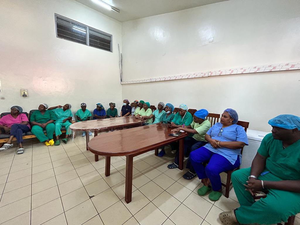 Sam Muquit tweet media