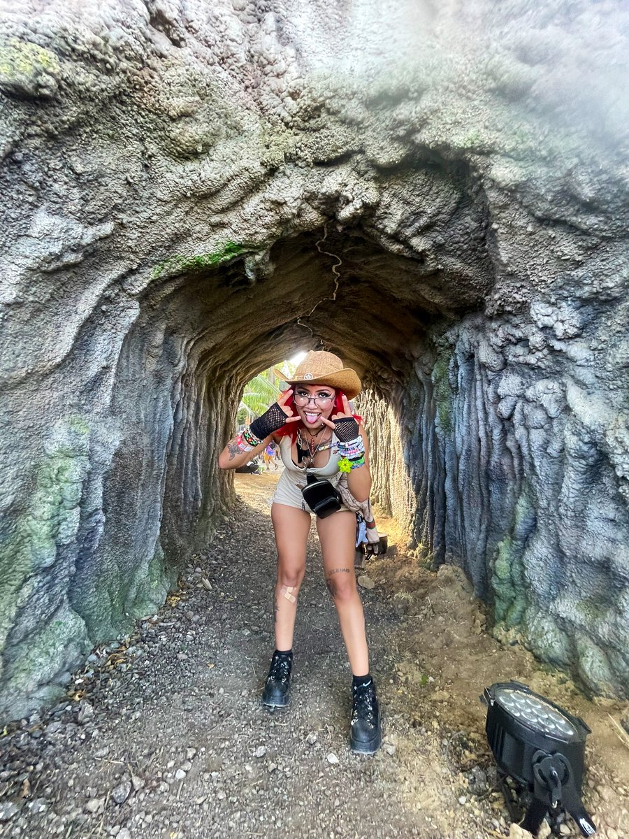 sadistickim's tweet photo. Lost Lands🦖🦕💚 #lostlands https://t.co/6UbOIQHcVs