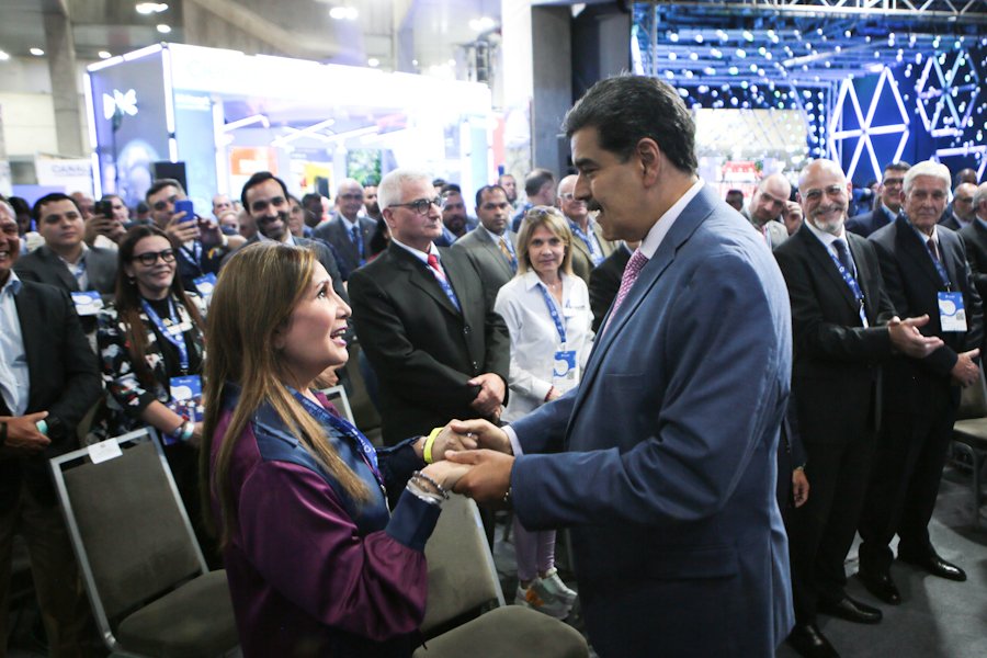 Nicolás Maduro tweet media