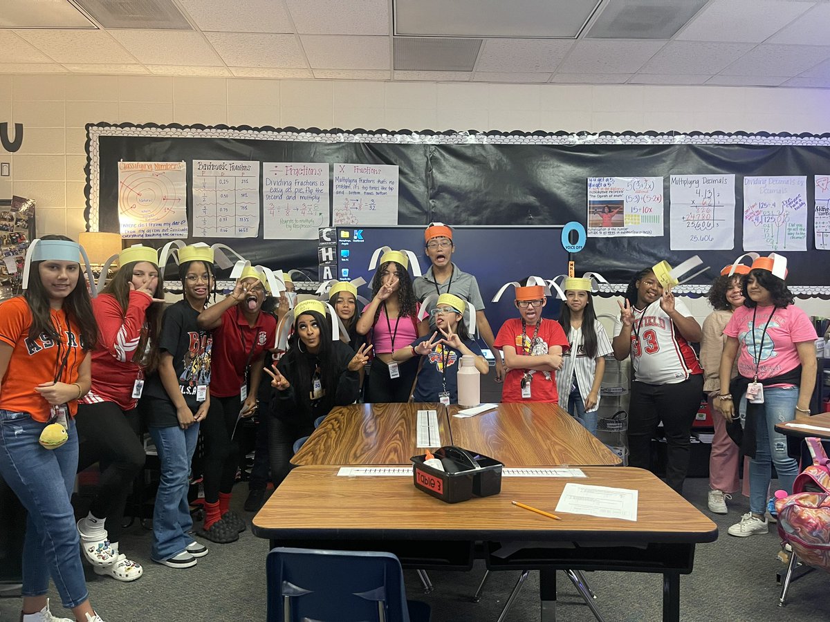 humphreys_math's tweet photo. Kiddos had SO much fun for Wacky Wednesday! @StrackKISD #mathcanbefun #everysuccessfulproblemcompleted #anotherpieceof”hair” https://t.co/TpVxpqGG0b