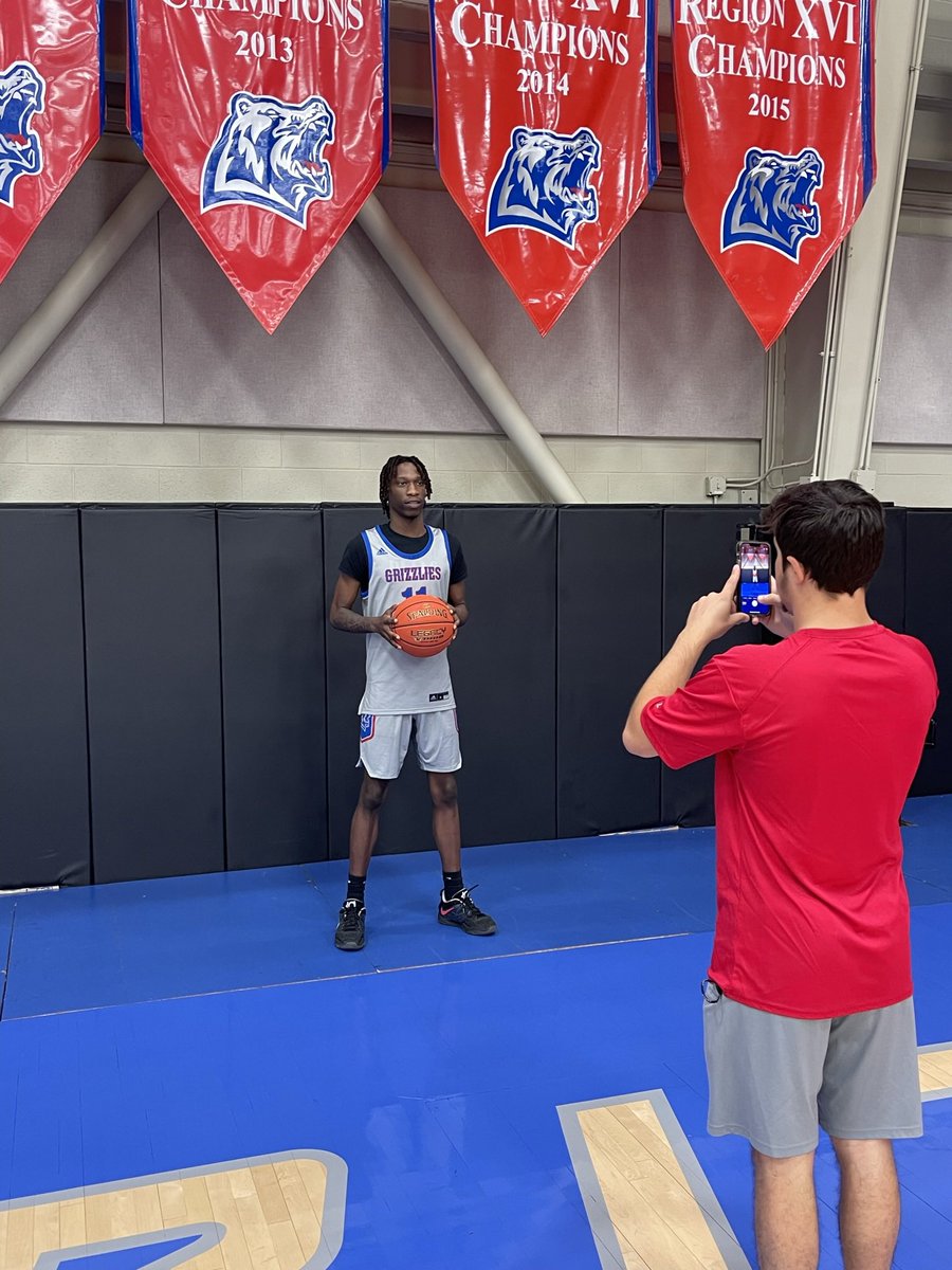 Terrence “Tbo” Robertson tweet media