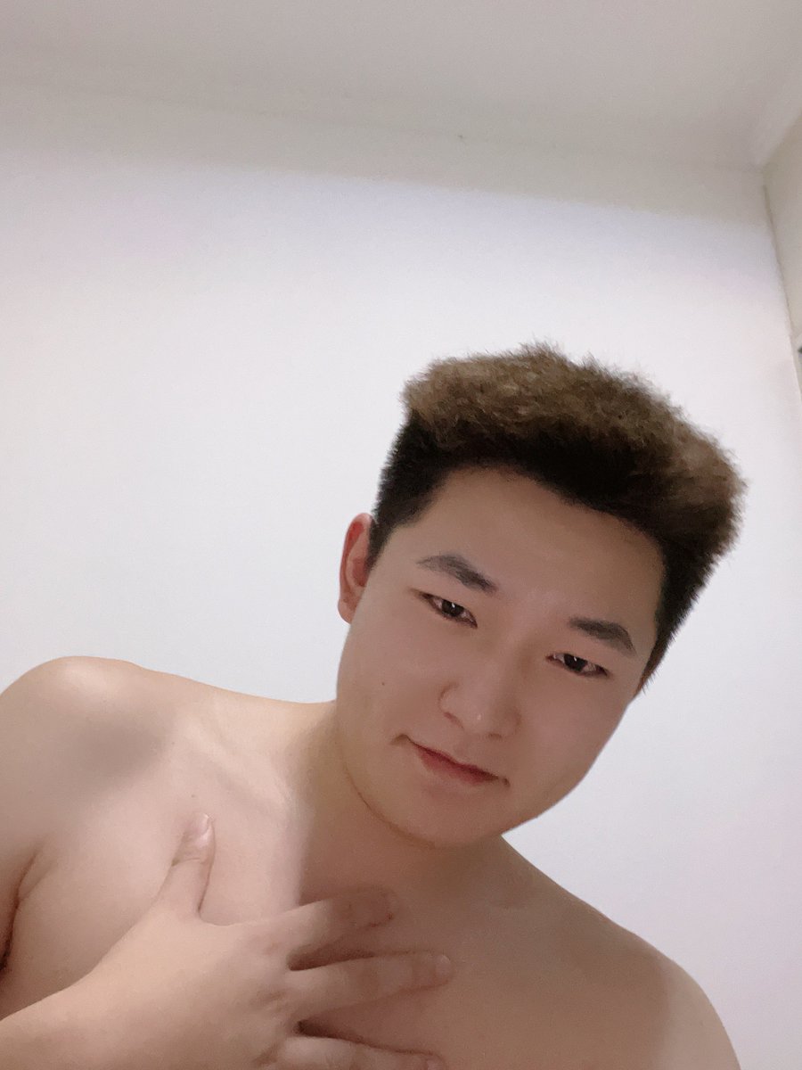 z2625934646's tweet photo. 今天有开心吗 https://t.co/LjyE4H2twc