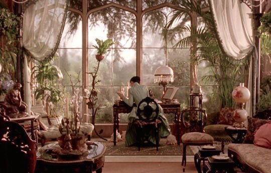 ✨headmistresses nightly routine✨

- launders the dims made from the  dormitories 💎💎💎
-eat frosted flakes🙊
-writes abt her love for the pizza boy at the pizza shop (diamond beach) 🍕
-take what’s left from lost &amp; found😮
-watches rh security cams🔎
-reports back to barbie 📝