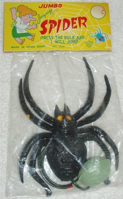 hauntorama's tweet photo. Vintage dime store treasures. Although the black widow looks a bit like a cockroach. 😄
#dimestore #vintagetoys #HorrorCommunity https://t.co/JDfVY67hyu