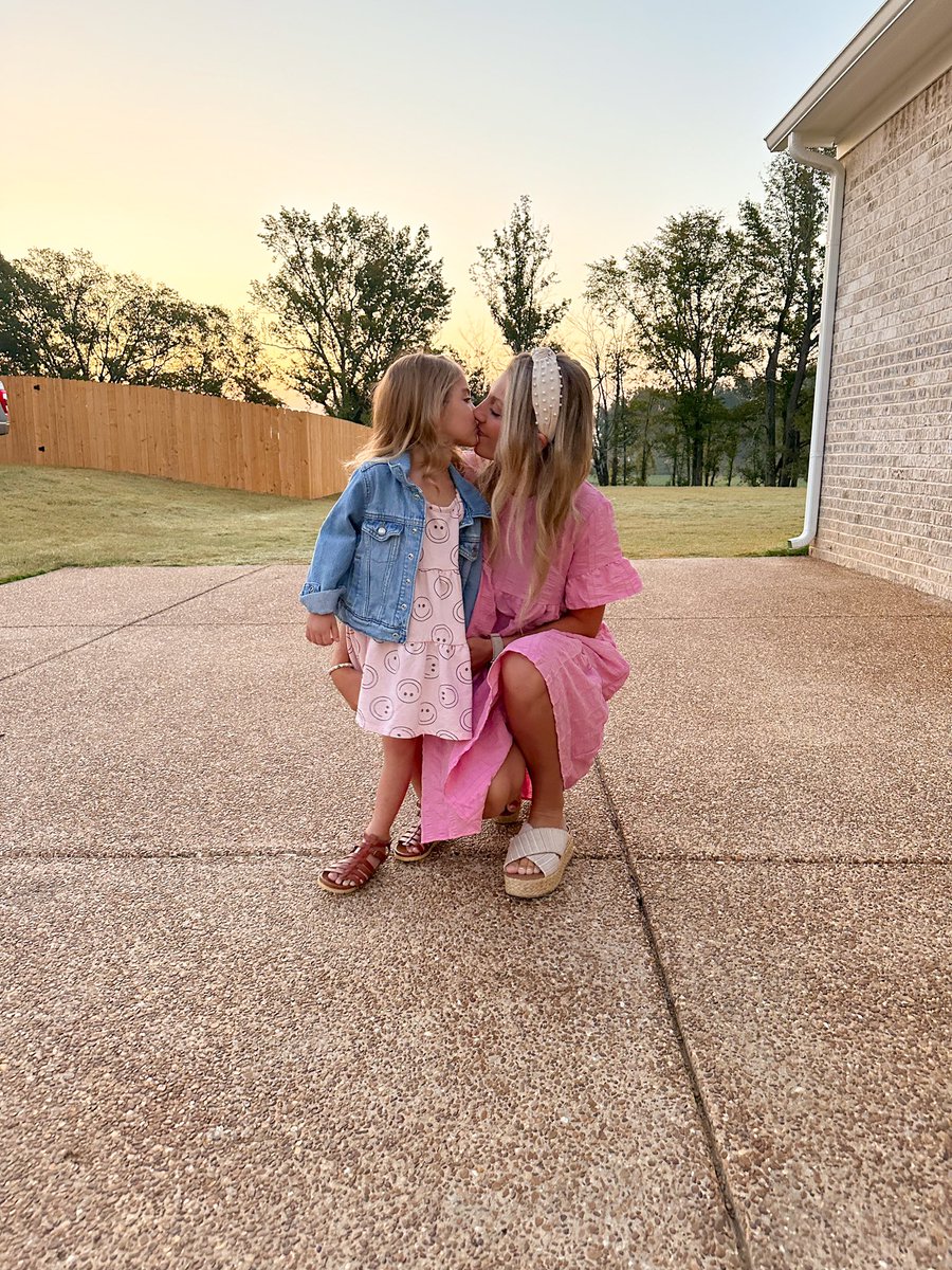 jentrisneed's tweet photo. Birthday baby 💓💓 https://t.co/ag6jfUacvw