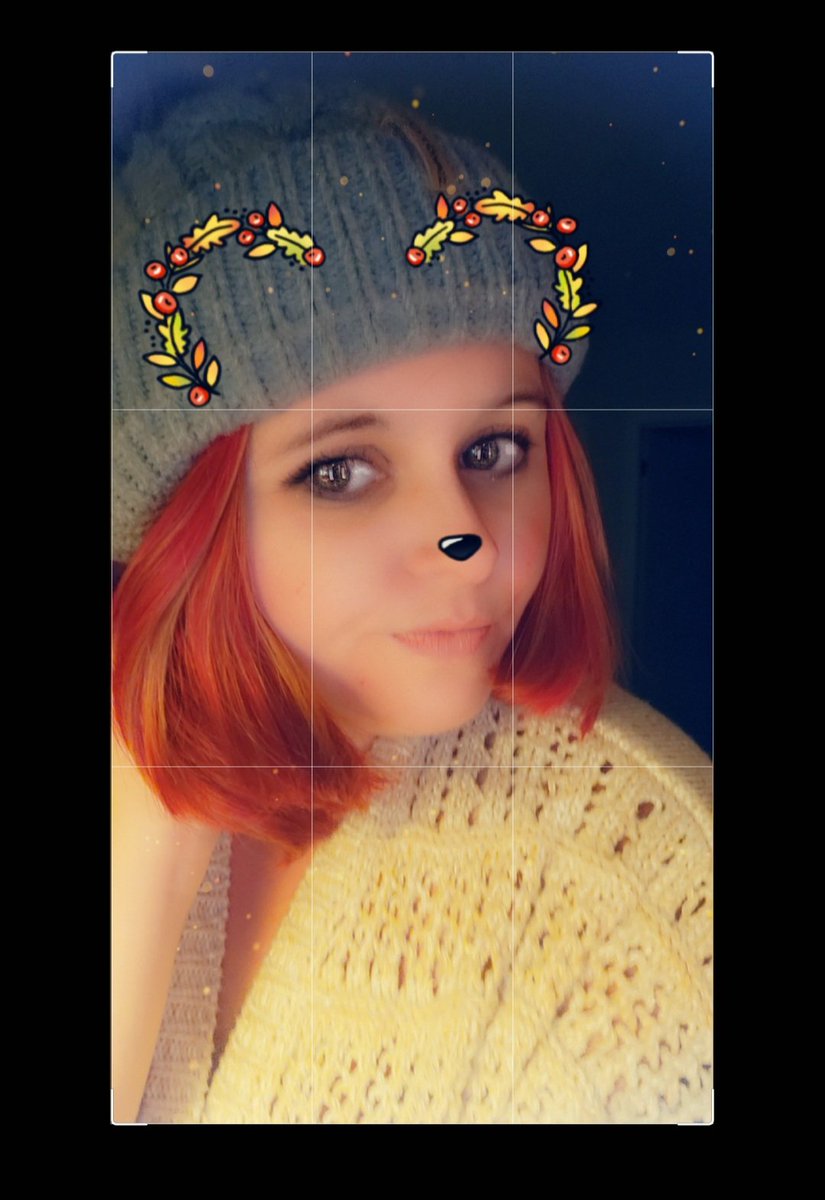BrianneS201's tweet photo. A little late... 
Happy first day of fall !!!
🍂🌻🎃🎃🍂🌻 https://t.co/AP1WcGlAEg
