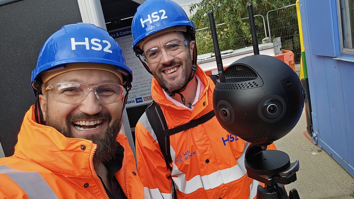 veSpace_Int's tweet photo. Some of our production team have thrown on their hard hats and high vis and are stuck into an exciting project today! 🎥 Stay tuned to find out how they got on...
#veSpace #360Video #StayTuned #Production #CreativeExperts #ClientEvents https://t.co/NwvTBpMOFW