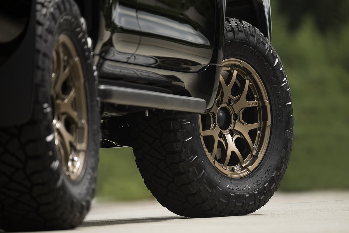 responsejp's tweet image. SUVに断然オススメ！ 伝統とスポーティが融合したSSRの「DEVIDE ZS-D」がアツい
response.jp/article/2023/0…

#SSR #DEVIDE #ZS_D #Weed #pr #ランドクルーザープラド