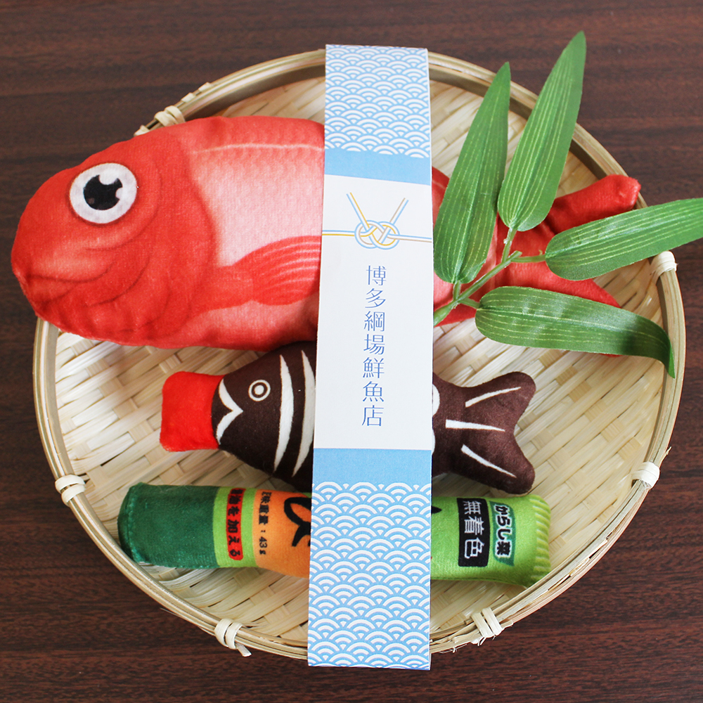 JapanThejulius's tweet photo. 今日10/1は「#醬油の日」

人気のマタタビ入り お魚ギフト

#昭和レトロ な 醤油入れ 
#ランチャーム が可愛い♥

おすすめです！   

https://t.co/0zlfAsJElY

#猫のいる生活 
#猫好きさんと繋がりたい 
#猫がいる幸せ 
#猫のいる暮らし 
#ねこのきもち 
#LINEギフト
#しょうゆの日 https://t.co/A95PScMOaF