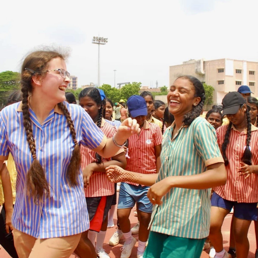 Genevieve and Hailisa recently celebrated Sports Week at their host school in India. Teaching their peers the Cupid Shuffle dance was a special highlight! #YESAbroad #ApplyNow #exchangeourworld @USAndIndia @IndiaAFS