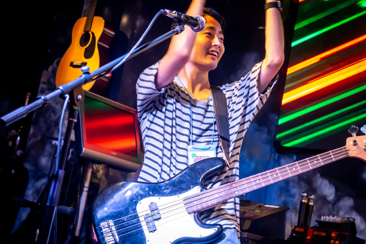 tokyobanken's tweet photo. 9月ばんけん、お次は #Weezer こぴばん😄
すいませんweezerTシャツは持ってなかったんで筋肉少女帯人間椅子のバンTになっちゃいました😳
#文化祭感しかないTシャツ
#なんかボーダー率高い
#いい笑顔
#PerfectSituation
#ばんけん
#バンド好きな人と繋がりたい
#photo
#写真好きな人と繋がりたい https://t.co/Hir8DxA9tm