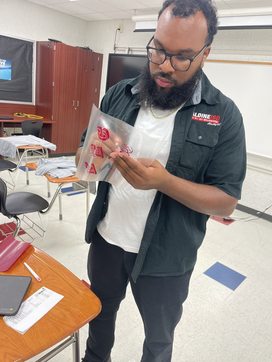 Purnell Harvey (@harvey_p1795) on Twitter photo Know this man right here. He’s taking our students on a college visit Friday because he has the courage to believe they should. <a href="/SenorSlusher/">Jasean Slusher</a> <a href="/KEC_AISD/">Knippel Education Center</a> Know this man right here. He’s taking our students on a college visit Friday because he has the courage to believe they should. <a href="/SenorSlusher/">Jasean Slusher</a> <a href="/KEC_AISD/">Knippel Education Center</a>