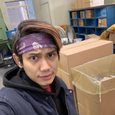 Aunglay55405899's tweet photo. #NewProfilePic https://t.co/DXSRRFvefz