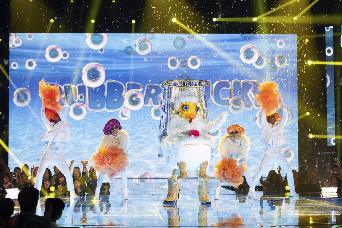 anthonyanderson's tweet image. It was me behind the #RubberDuckyMask! @MaskedSingerFOX will return next week on @FOXTV! #TheMaskedSinger