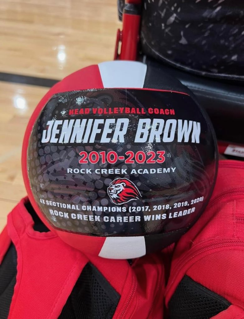 RockCreekLions's tweet photo. It was so great to see all the former players out tonight to honor our Coach, Jennifer Brown,  who's retiring at the end of the season.  Thank you! @joshcooknewstri @newstribscores @ihsvca @cbrown1217 @rock_vball @jennbrown0925 https://t.co/nDuQiF8146