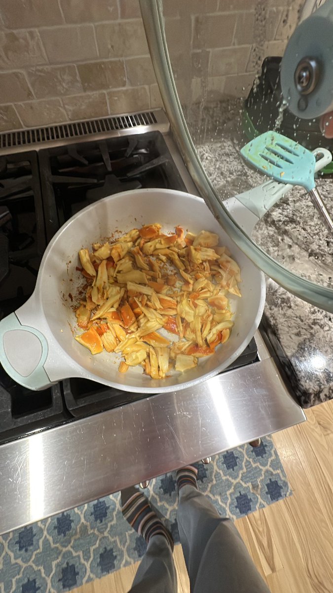 canimport's tweet image. Found chicken of the woods mushroom today. It’s was delicious.