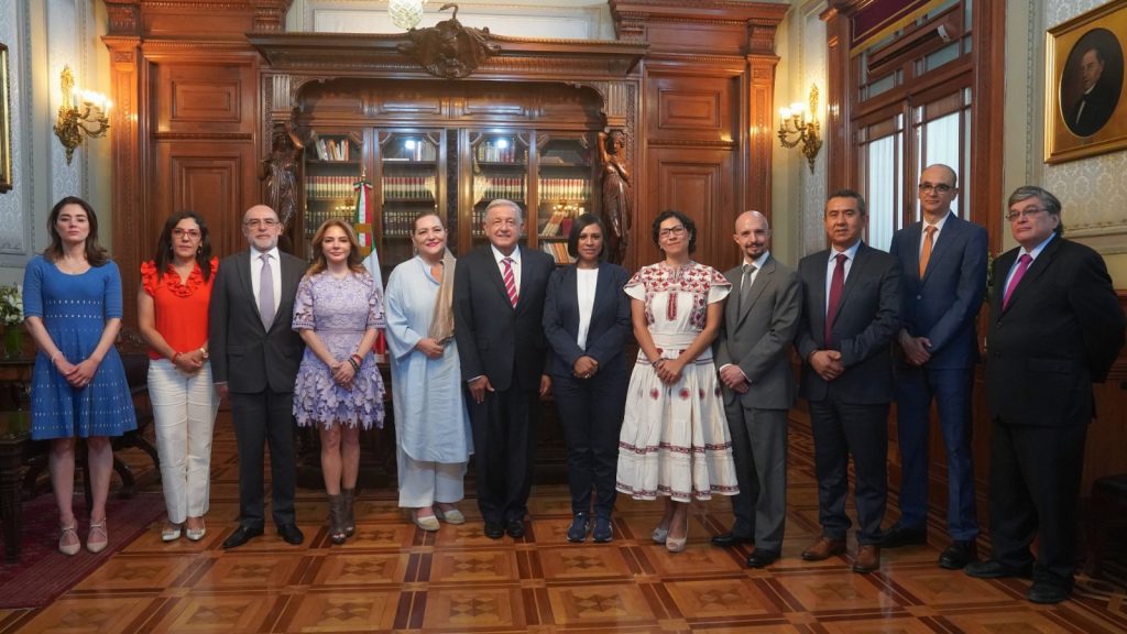 El sensei de la política .·. 🇲🇽  tweet media
