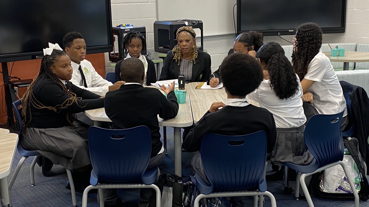 cookfe123's tweet photo. Planning is underway for the African American Student Union at STAG in PG.⁦ @DISDREO⁩ ⁦⁦@DrReyC⁩ ⁦@TransformDISD. ⁦@DISDMagnets⁩        ⁦ https://t.co/O42v58G6jd