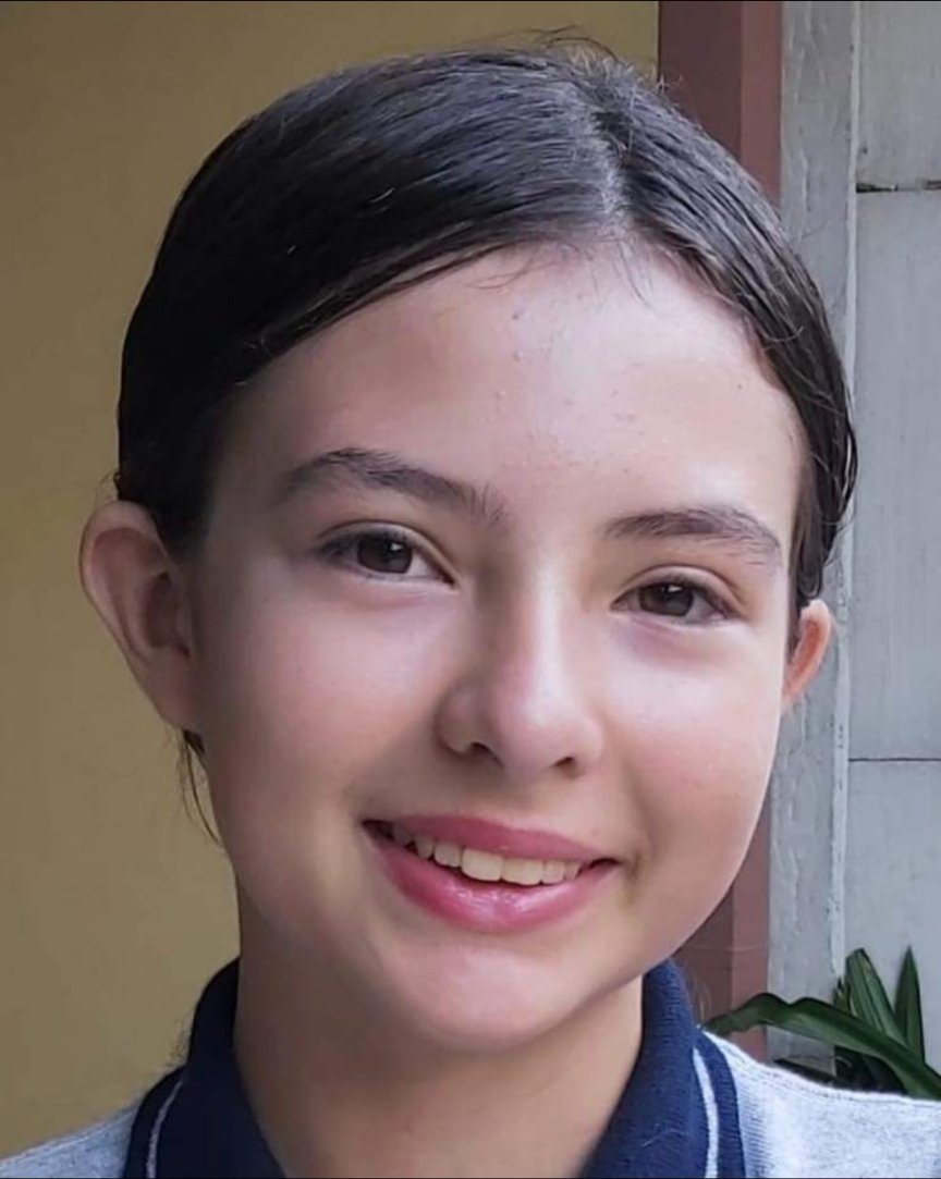 Les solicitamos ayuda con cualquier información que sepan sobre nuestra estudiante Daniela quien salió de su casa en horas de la tarde y no hay rastro de su paradero. 

Les agradecemos brindar cualquier dato que nos ayude a ubicarla, al teléfono de su madre Carolina 8882 6325