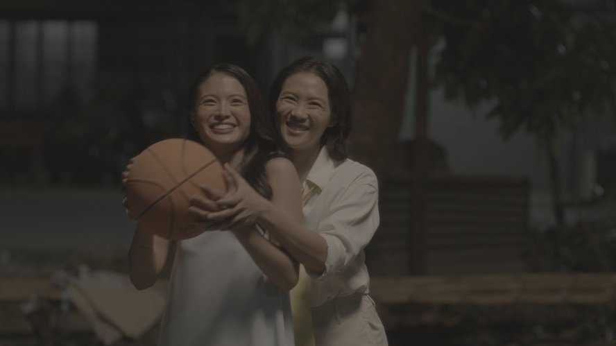 Samantha Lee’s ‘ROOKIE’ starring Pat Tingjuy, Aya Fernandez, and Agot Isidro will be streaming on Prime Video on October 19, 2023.