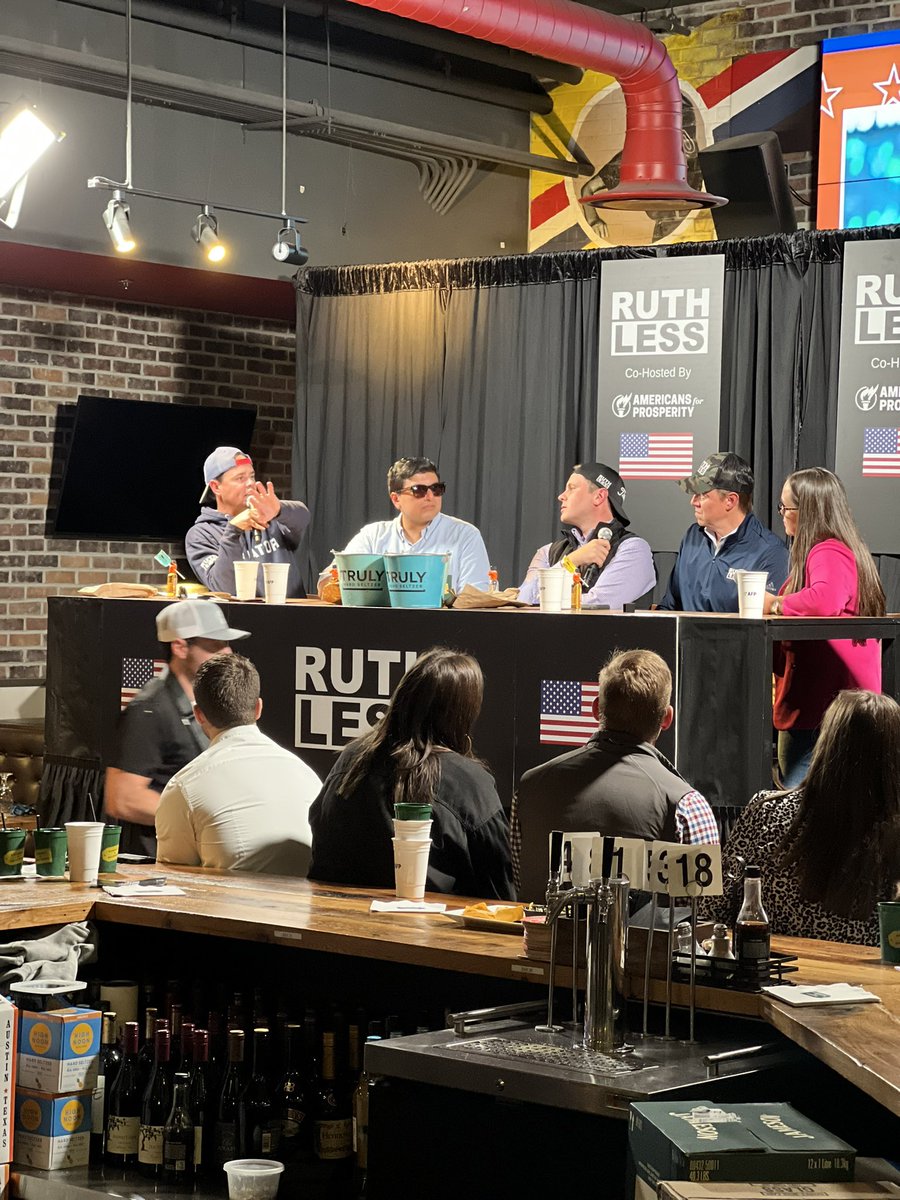 Big thank you to the @RuthlessPodcast for having me on the pod tonight! Great Americans & great conversation. Check it out youtube.com/watch?v=w0GSzl… #ReignitetheAmericanDream @JohnAshbrook @MichaelDuncan @HolmesJosh @ComfortablySmug @LeighWolf