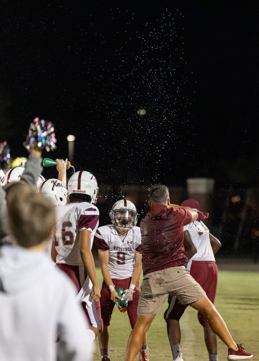 WKMSFOOTBALL's tweet photo. The War Hawks come from behind to take their 1st lead on the very last play of the game. A walk off touchdown pass From Kentrell Bonnette to Jabari Crum!  The 20-14 victory moves the War Hawks to 4-0. All 4 wins on the road. 

Look at the raw emotion. Sports man… https://t.co/G0g16giqsF