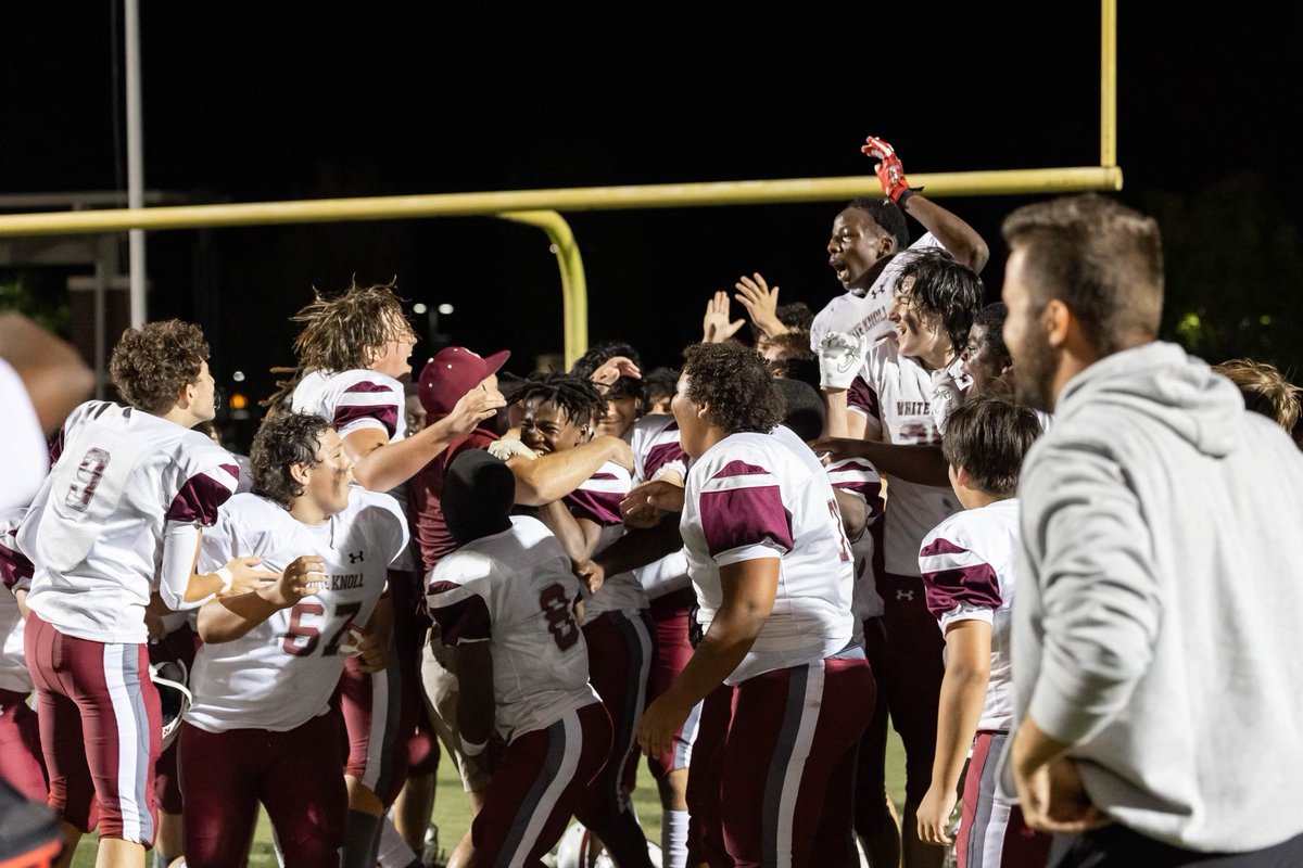 WKMSFOOTBALL's tweet photo. The War Hawks come from behind to take their 1st lead on the very last play of the game. A walk off touchdown pass From Kentrell Bonnette to Jabari Crum!  The 20-14 victory moves the War Hawks to 4-0. All 4 wins on the road. 

Look at the raw emotion. Sports man… https://t.co/G0g16giqsF