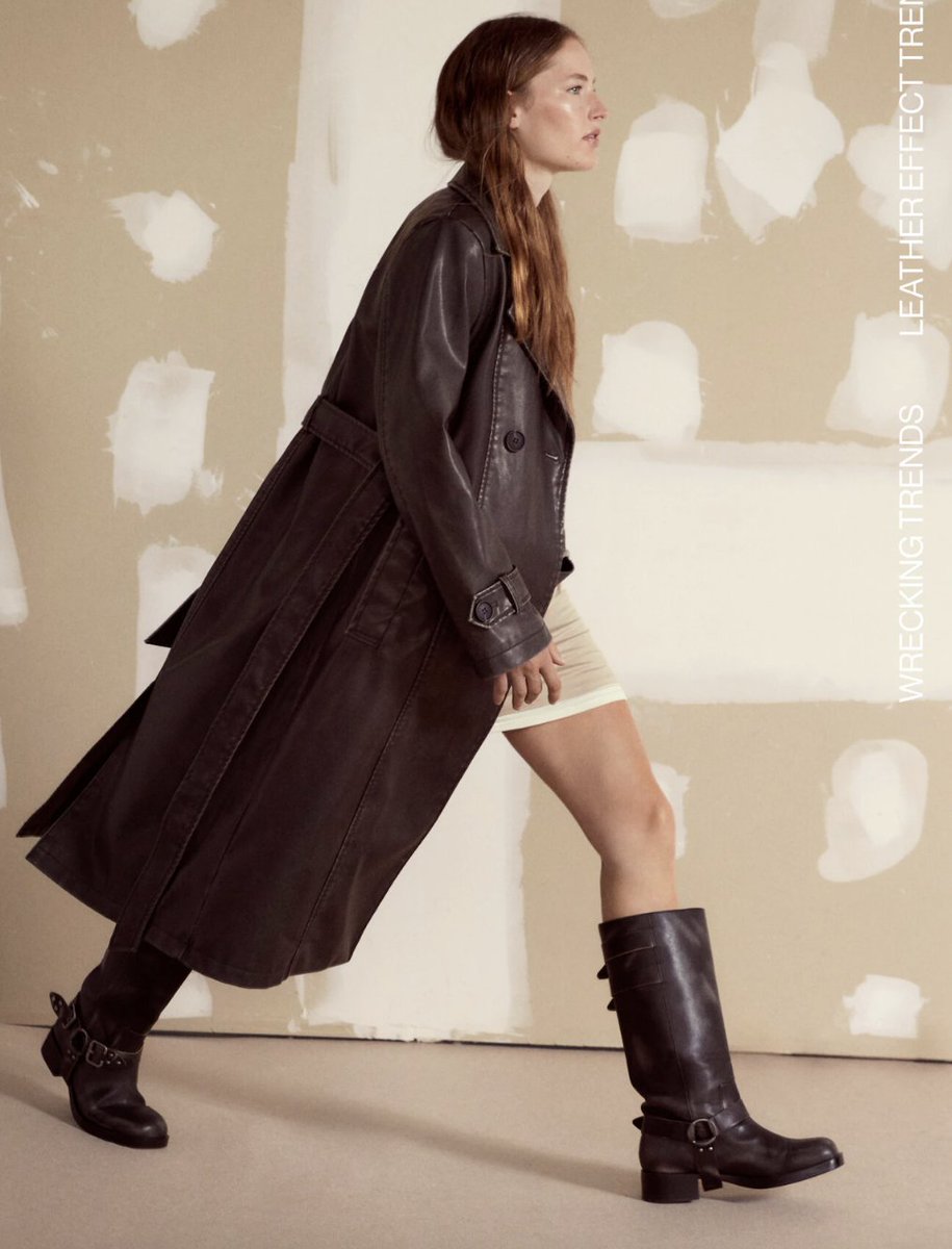 KavanaghSuzanne's tweet photo. @stradivarius why don't you have this coat for sales on your website, even though it was in your newsletter? :( 

There's a grey version, but this is brown (and much nicer) thanks! https://t.co/xF8fYLhBNz
