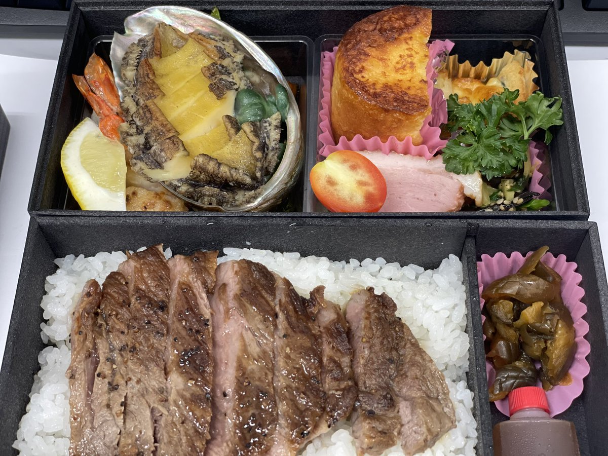 kitty_v_v's tweet photo. 今日のお弁当🍱 https://t.co/79KDGMxB5l
