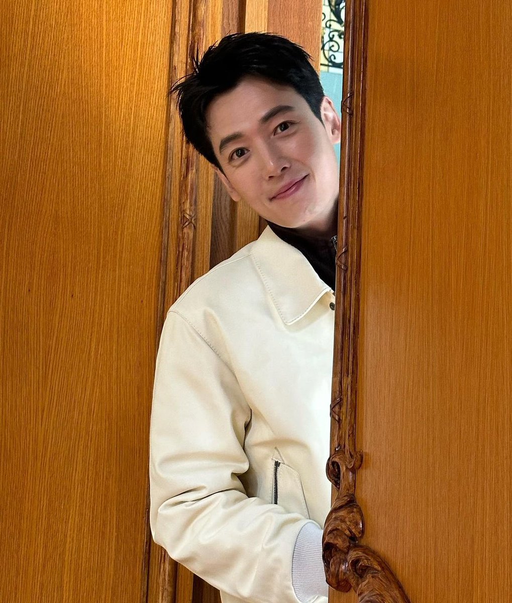 06010831t's tweet photo. 이건줄...🐱 https://t.co/ogsUll6z02