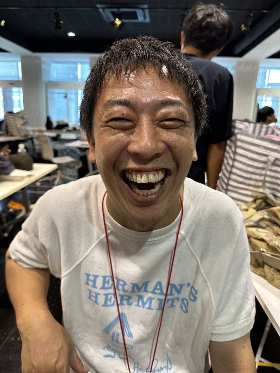 chsaito's tweet photo. 人の事見てなんでそんなに笑えんの？ https://t.co/WZlSlaRBgW