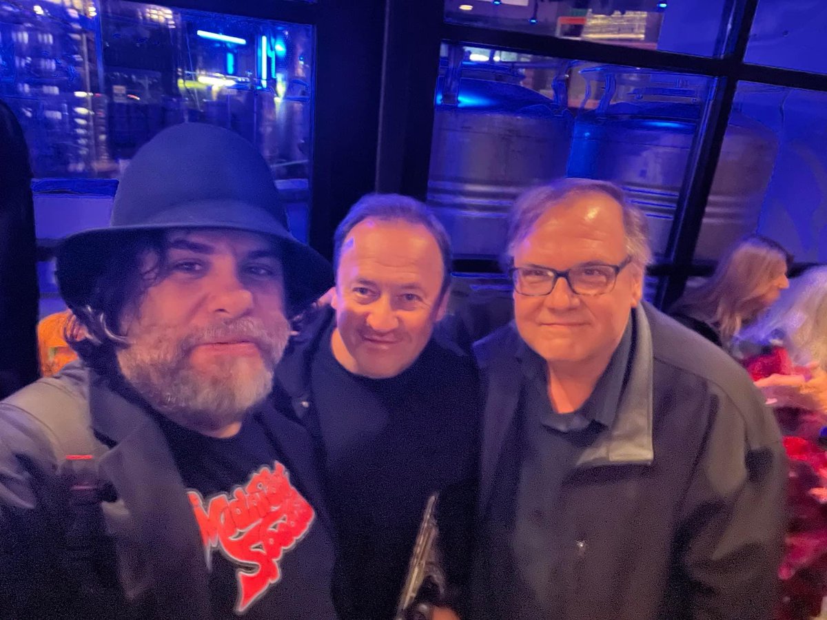 SmithereensHQ's tweet photo. @SmithereensHQ was in the house for @mcrenshaw and his Band at @CityWineryNYC 9/25/23! An incredible show with #FernandoPerdomo on guitar, #DerrickAnderson on bass and @markortmann on drums. @TheJimBabjak https://t.co/eQZK1YDqv5