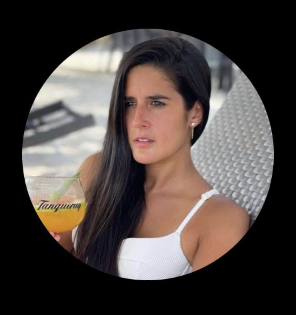 PaezCanson's tweet photo. Sabes que estas a punto de leer la peor opinión de la historia cuando ves esto: https://t.co/Ju9yNxCLk4