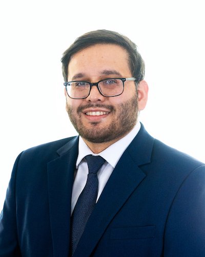 MoisesGomez0823's tweet photo. My turn now! Hello #Medtwitter #MedX My name is Saul Gomez. Proud 🇭🇳 Honduran IMG Applying for #Match2024.
Passionate about working with underserved communities. 

Coffee lover. ☕ "A good coffee does not need sugar, and a bad coffee does not deserve it." https://t.co/d8kEr7T8FM