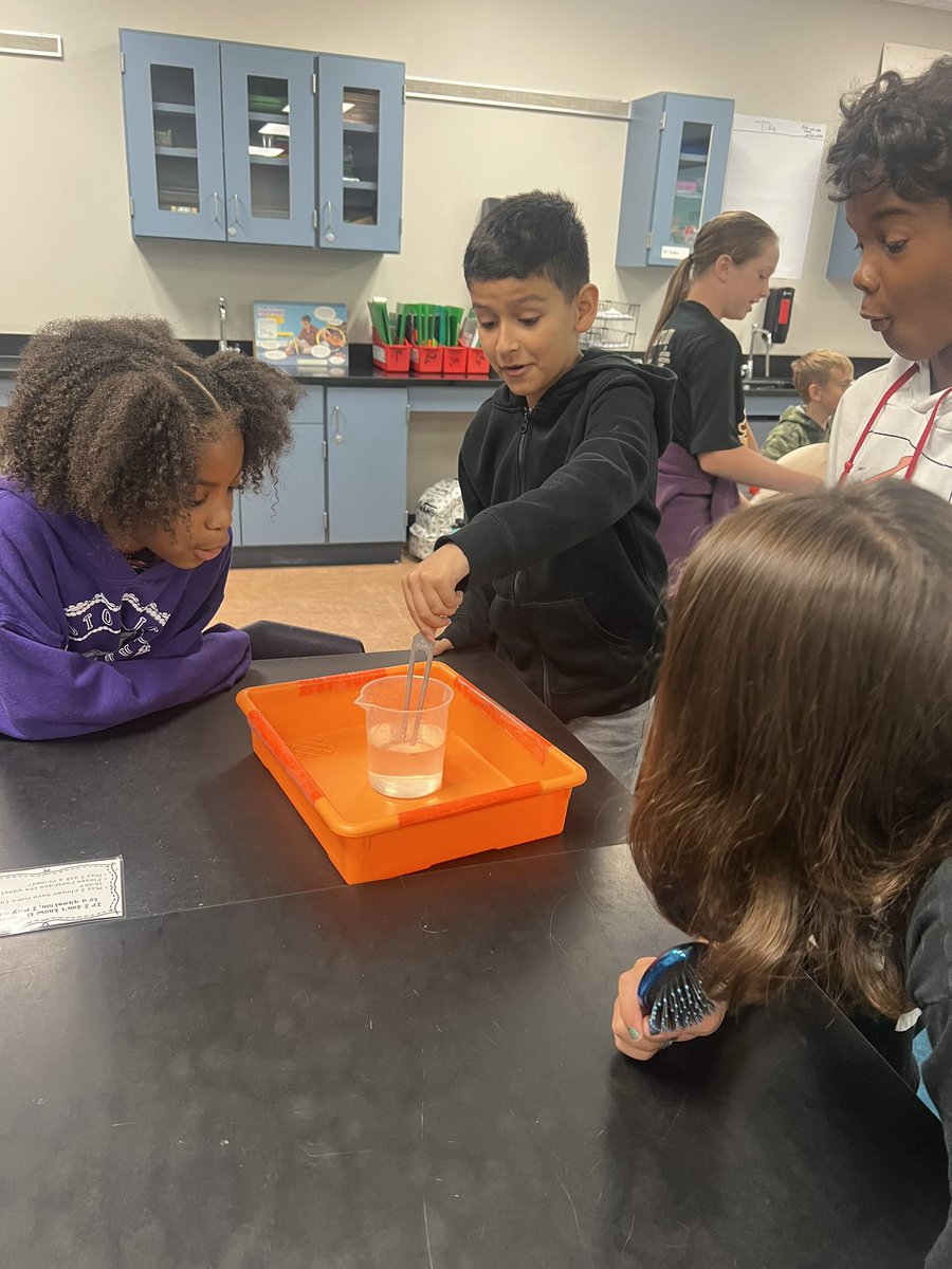 DISDSciencePK-5 (@disdsciencepk_5) on Twitter photo Fifth-grade students at Dunbar Middle School, in Mr. Fillips' class, had a “SPLASHING” time learning all about sound energy! #scienematters <a href="/DISDGatorsLearn/">Dickinson ISD Curriculum & Instruction</a> <a href="/Sprennt/">Shawn Flores</a> Fifth-grade students at Dunbar Middle School, in Mr. Fillips' class, had a “SPLASHING” time learning all about sound energy! #scienematters <a href="/DISDGatorsLearn/">Dickinson ISD Curriculum & Instruction</a> <a href="/Sprennt/">Shawn Flores</a>