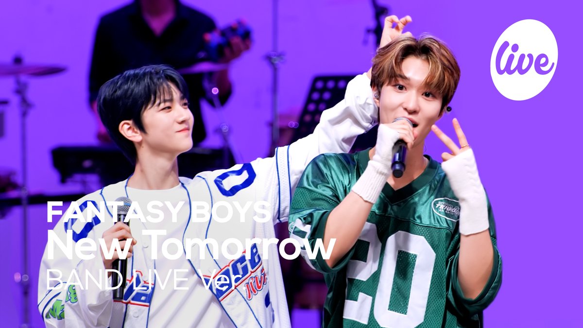 itsLIVEofficial's tweet photo. ✨https://t.co/Eot3RXBVlr✨

#판타지보이즈 - #NEWTOMORROW (밴드 Ver.)
#FANTASYBOYS - New Tomorrow (Band Ver.)
@fantasyboys_twt
#itsLive #KPOP #잇츠라이브 https://t.co/HiD8PCRPy5