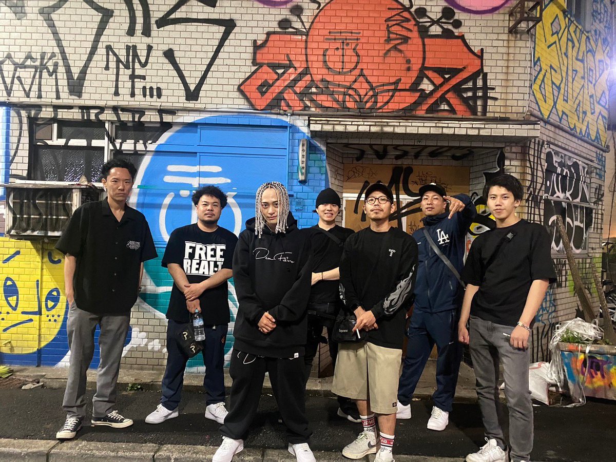 _RedEyeofficial's tweet photo. REAL-Tが不在だったのでREAL-Tになってみました。
https://t.co/qSaXxAzEfI
#狂気の桜 https://t.co/2Z4R8kyGIP