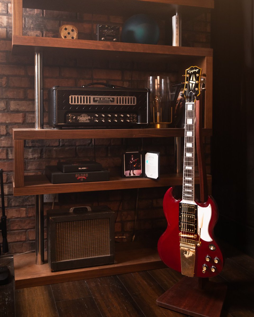 Epiphone's tweet photo. A Very Unique SG Custom for a One of a Kind Artist: The Joe Bonamassa 1963 SG Custom

#epiphone #foreverystage https://t.co/x5aOhWBMsd
