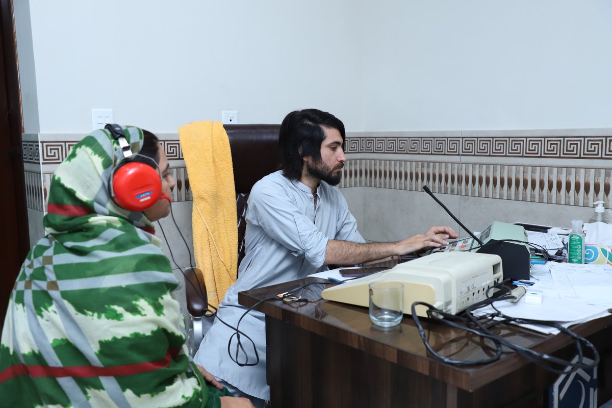 KpAlkhidmat's tweet photo. الخدمت ہسپتال ڈبگری پشاور میں قوت سماعت وگویائی سے محروم مریضوں کے لیے فری میڈیکل کیمپ میں ساڑھے تین سومریضوں کا طبی معاٸنہ کیا اور 60 مریضوں کو ہیرنگ ایڈ (آلہ سماعت) مفت فراہم کئے گئے
ایمان سپلاٸرز سروسز کےاشتراک سے الخدمت ہسپتال ڈبگری پشاور میں فری میڈیکل کیمپ کا انعقاد کیا گیا https://t.co/I66jEXBnHn