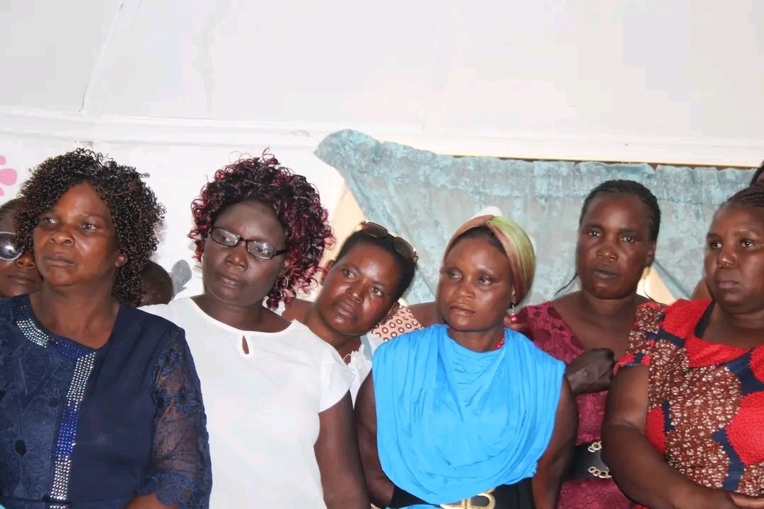 Simukaupenye Zim (@simukaupenye) on Twitter photo If we have the community support, then we are good to go. <a href="/simukaupenye/">Simukaupenye Zim</a> was pleased to host parents who had visited the #DigitalVillage which is helping young people to acquire basic ICT skills. <a href="/sos_zimbabwe/">SOS Children's Villages in Zimbabwe</a> @UsaidZimbabwe #SIYA2023 #ICT #ParentsSupport #CommunitySupportMatters If we have the community support, then we are good to go. <a href="/simukaupenye/">Simukaupenye Zim</a> was pleased to host parents who had visited the #DigitalVillage which is helping young people to acquire basic ICT skills. <a href="/sos_zimbabwe/">SOS Children's Villages in Zimbabwe</a> @UsaidZimbabwe #SIYA2023 #ICT #ParentsSupport #CommunitySupportMatters
