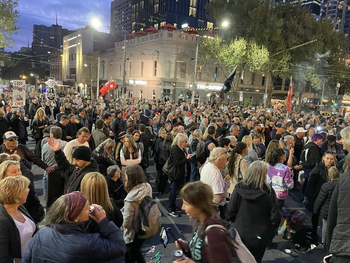 SpelmanRJ's tweet photo. When was the last time in history that the people gathered in the streets en masse to celebrate the good riddance of a despised politician? That's your REAL legacy, @DanielAndrewsMP 
#sacked #jaildanandrews #notactuallypopular #party https://t.co/NmXFqnUugK