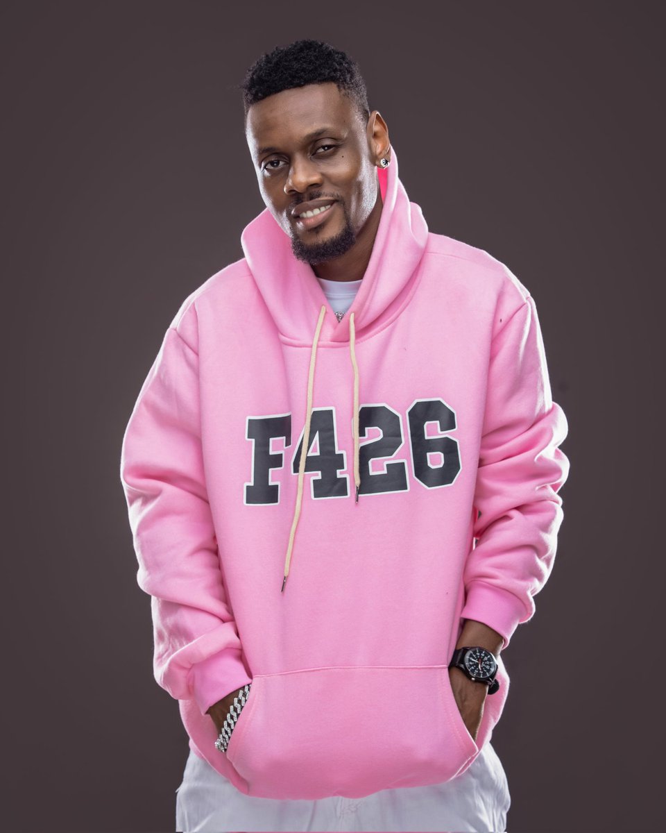 oxygeniuskim's tweet photo. I thank God for the new levels and blessings. Happy birthday https://t.co/hXMUSJ44fm