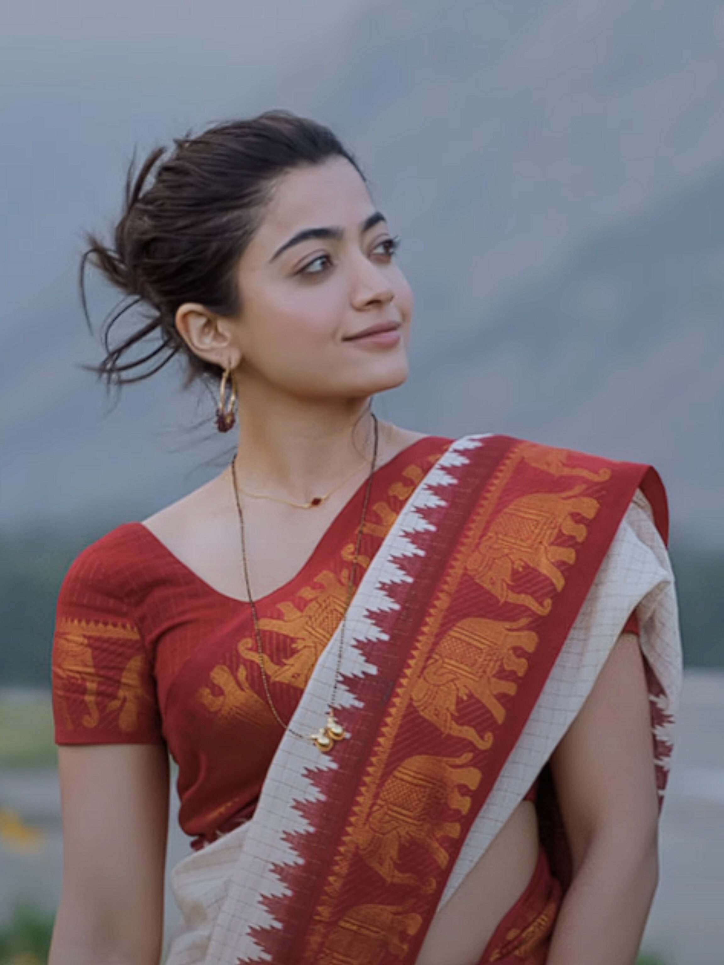 F7FmHGiaYAAOyKg?format=jpg&name=4096x409