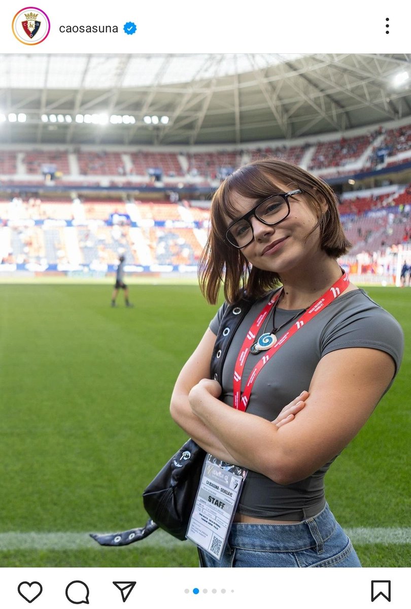 tkzwgrs's tweet photo. ノーブラでサッカー観戦した女優が激怒「みな試合ではなく私の胸の話ばかりしていてウンザリ」@スペイン
https://t.co/5QAVmSjLEY
▼主な反応
・これは試合どころじゃない
・インスタフォロワー400万人すげえ
・ただただ、感謝
・日本でもノーブラ流行らんかな
・ラ・リーガじゃなくてチ・クービじゃん https://t.co/xPfLimKSMJ