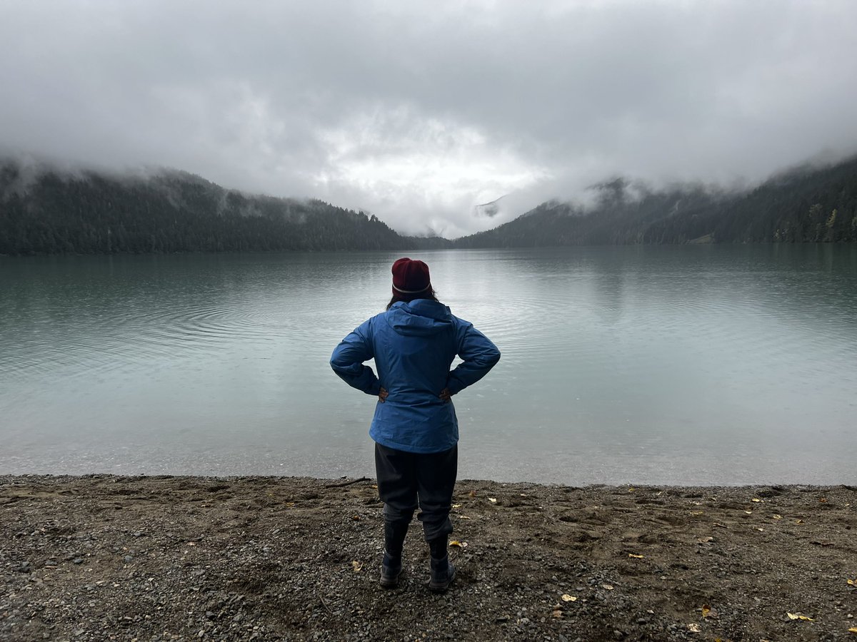 Jeffrey Aw-Yong (@jeffawy) on Twitter photo Sutherland Social Studies Explorers back at Cheakamus Lake! <a href="/SutherlandSec/">Sutherland Secondary</a> <a href="/NVSD44/">School District 44</a> Sutherland Social Studies Explorers back at Cheakamus Lake! <a href="/SutherlandSec/">Sutherland Secondary</a> <a href="/NVSD44/">School District 44</a>