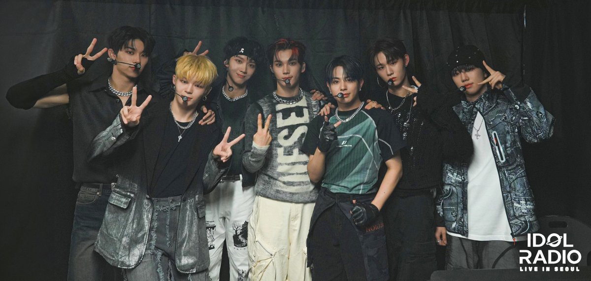 idolradiokorea tweet picture