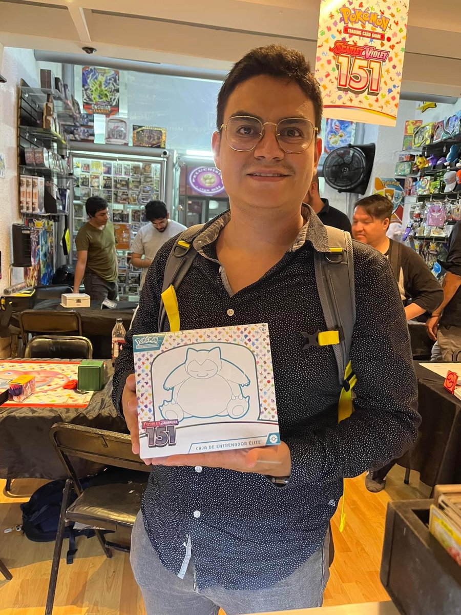 Una victoria más para lost box, pero esta vez con charizard radiante 
#PokemonTCG #goblinscard