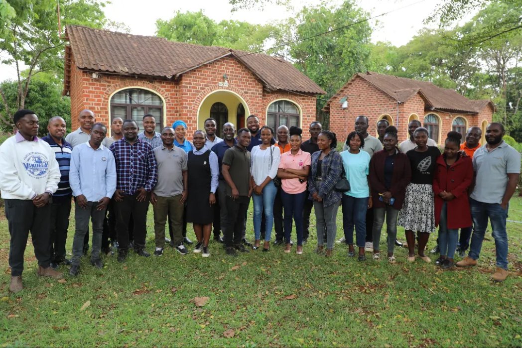 WV TANZANIA ๐น๐ฟ (@wv_tanzania) on Twitter photo <a href="/WV_tanzania/">WV TANZANIA ๐น๐ฟ</a> signs an MOU with <a href="/watermissionmx/">watermissionmx</a> during a joint workshop, organized to discuss how to continue #collaborating with the #Government of #Tanzania, in solving the challenges facing #Citizens in the #water, #health and #sanitation sectors. <a href="/WV_tanzania/">WV TANZANIA ๐น๐ฟ</a> signs an MOU with <a href="/watermissionmx/">watermissionmx</a> during a joint workshop, organized to discuss how to continue #collaborating with the #Government of #Tanzania, in solving the challenges facing #Citizens in the #water, #health and #sanitation sectors.