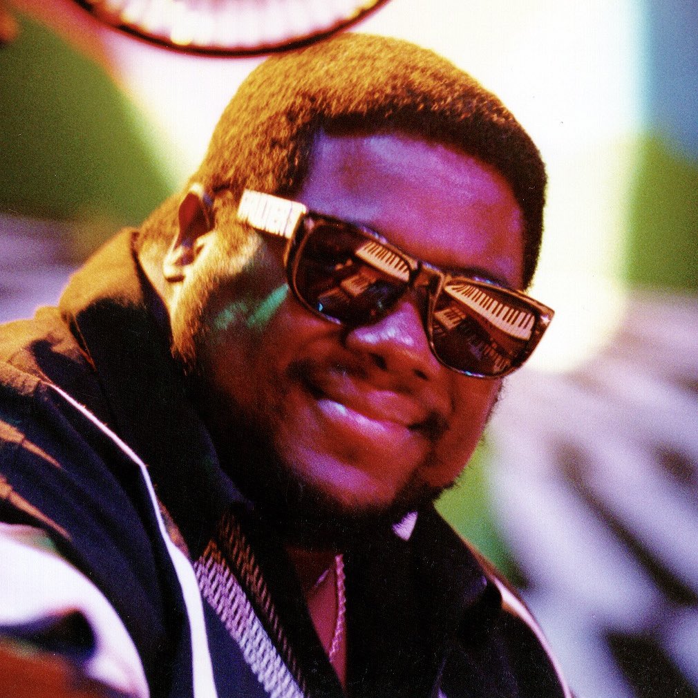 Happy Birthday to @melvinseals 🏆

Melvin Seals is best known for his long friendship and musical partnership with cultural icon and guitarist Jerry Garcia and the smile of his that lights up the room!! 

Thank you Melvin! 

#melvinsealsandjgb #melvinseals #jerrygarciaband 

📸